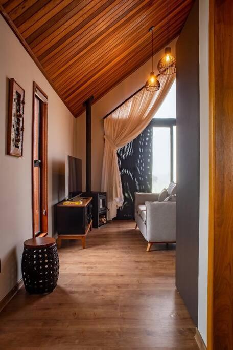 Puruna Ipe-amarelo Chalet *